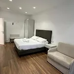 Konukevi Angelicahome Roma
